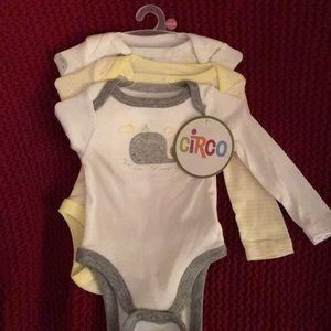 Circo Long Sleeved 3-Pack Onsies
